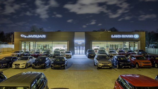 Centrum Jaguar Land Rover v ČR má elektrické vytápění